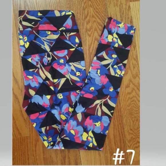 LulaRoe TC leggings Plus Size - Picture 3 of 4